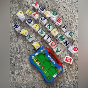 Word Whammer leap frog- all 26 letters with some duplicates